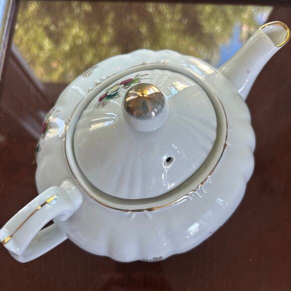 Vintage Floral Musical Teapot White Gold Accents Japan Porcelain - Picture 9 of 15